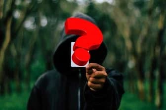Загадочные смерти гениев ИИ: что происходит в Китае?
