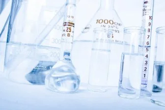 Ученые создали катализатор, превращающий CO2 в муравьиную кислоту - это будущая революция в химии!