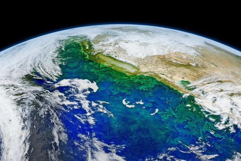 Как самолеты могут помочь охладить Землю и спасти планету от потепления? 🌍✈️