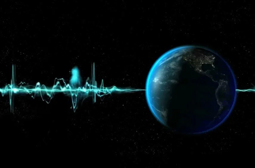 Загадывайте звёзды: сигналы из космоса, преследующие Землю каждые полгода! 🌌🔭
