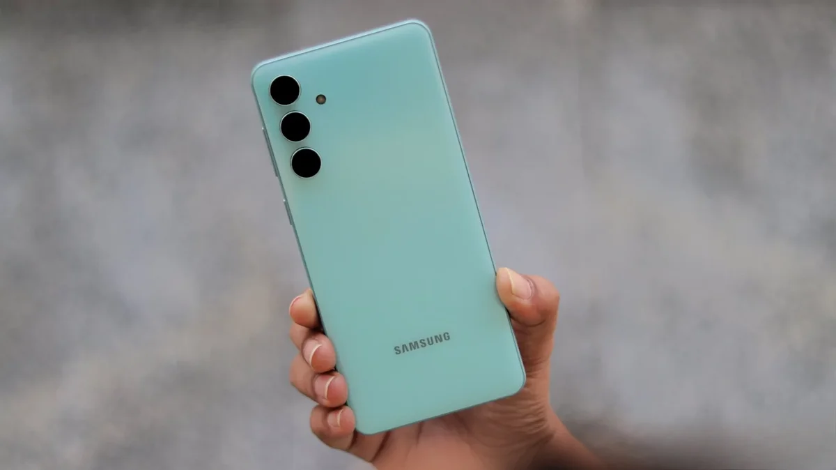 Samsung Galaxy M55