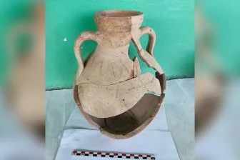 Как 2000-летний кувшин раскрыл тайны о женщинах древнего мира! 🏺✨