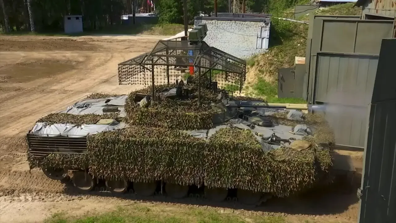 Серийная БМП на испытаниях вооружения