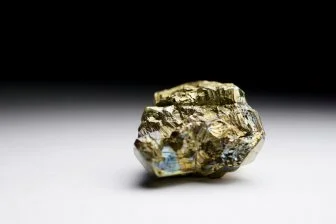 Алмазные наковальни для изучения Земли: Новая эра в науке! 🌍💎