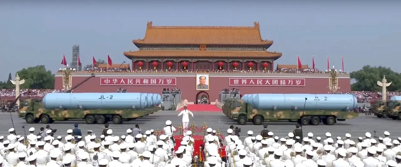 Ракеты подлодок JL-2
