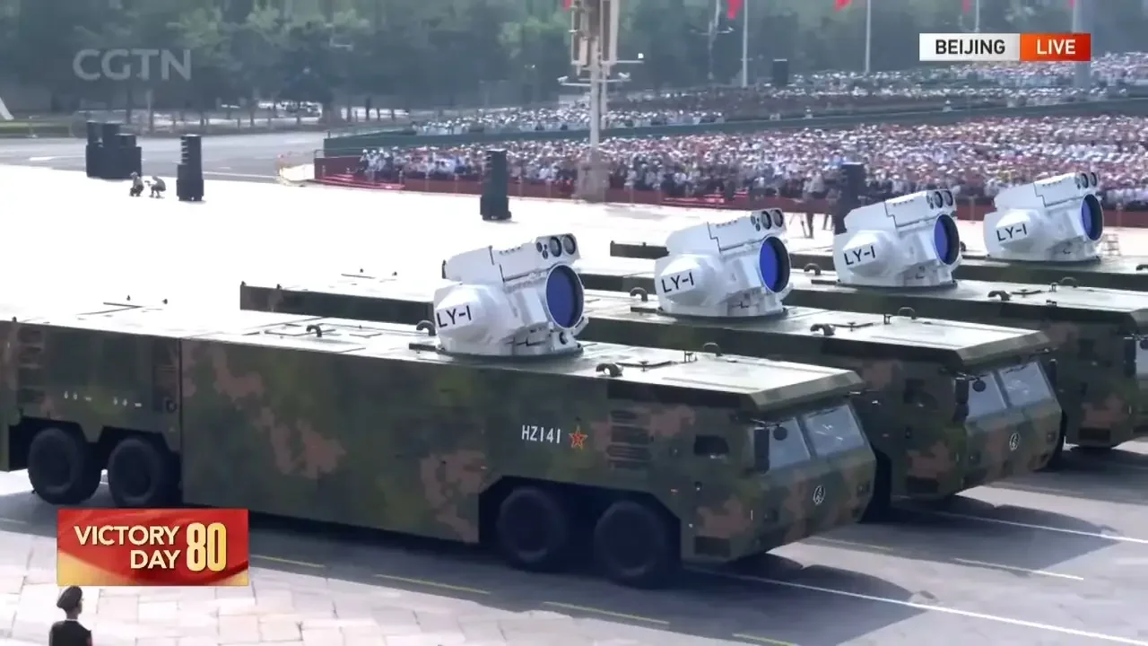 Китай представляет боевой лазер LY-1: революция в военно-морских силах! 🌊🔫