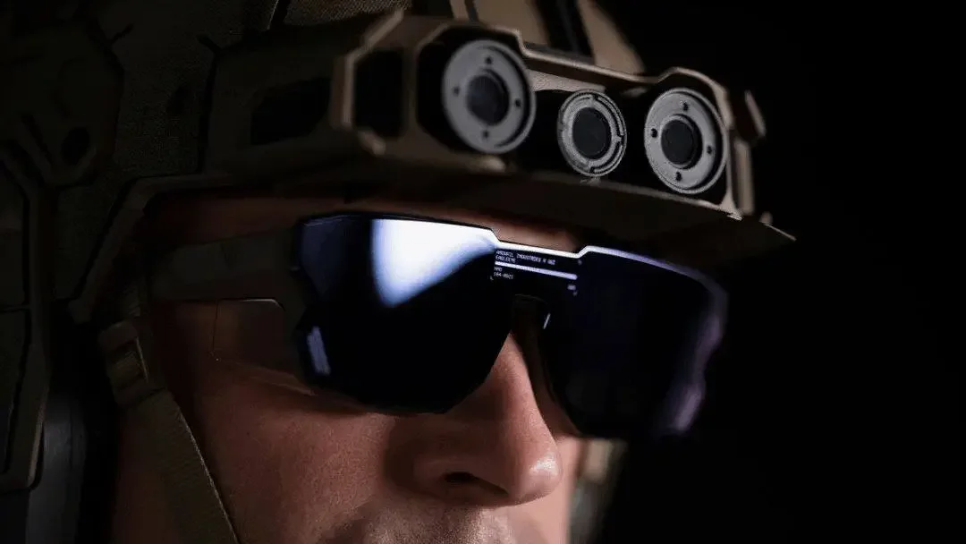 Шлем EagleEye в действии