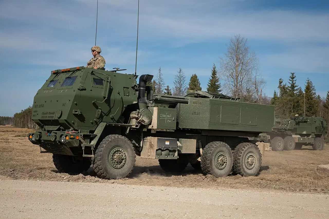 РСЗО M142 HIMARS на шасси FMTV. Фото Военного министерства США