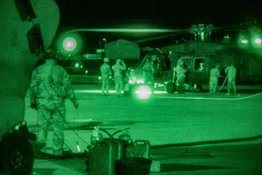 MH-60M во время учений FARP