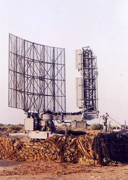 Антенный пост РЛС TRS 2215