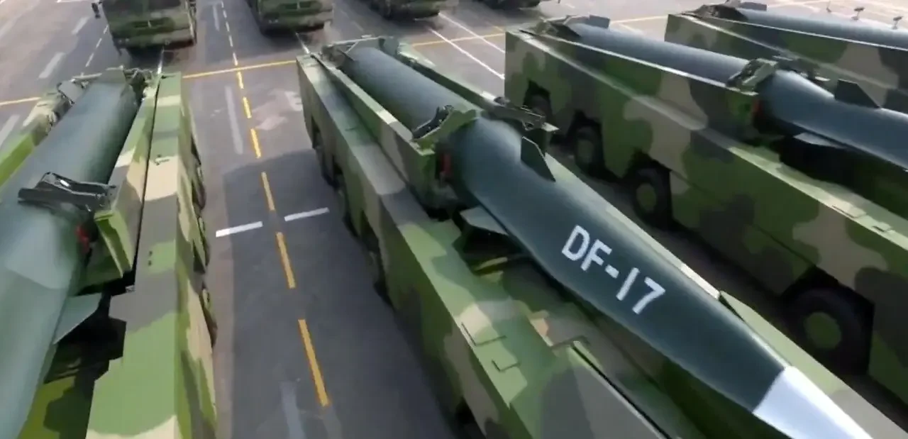 Ракетные комплексы DF-17