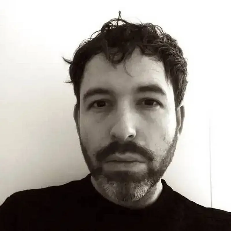 20 лет в военной журналистике, и это видно!