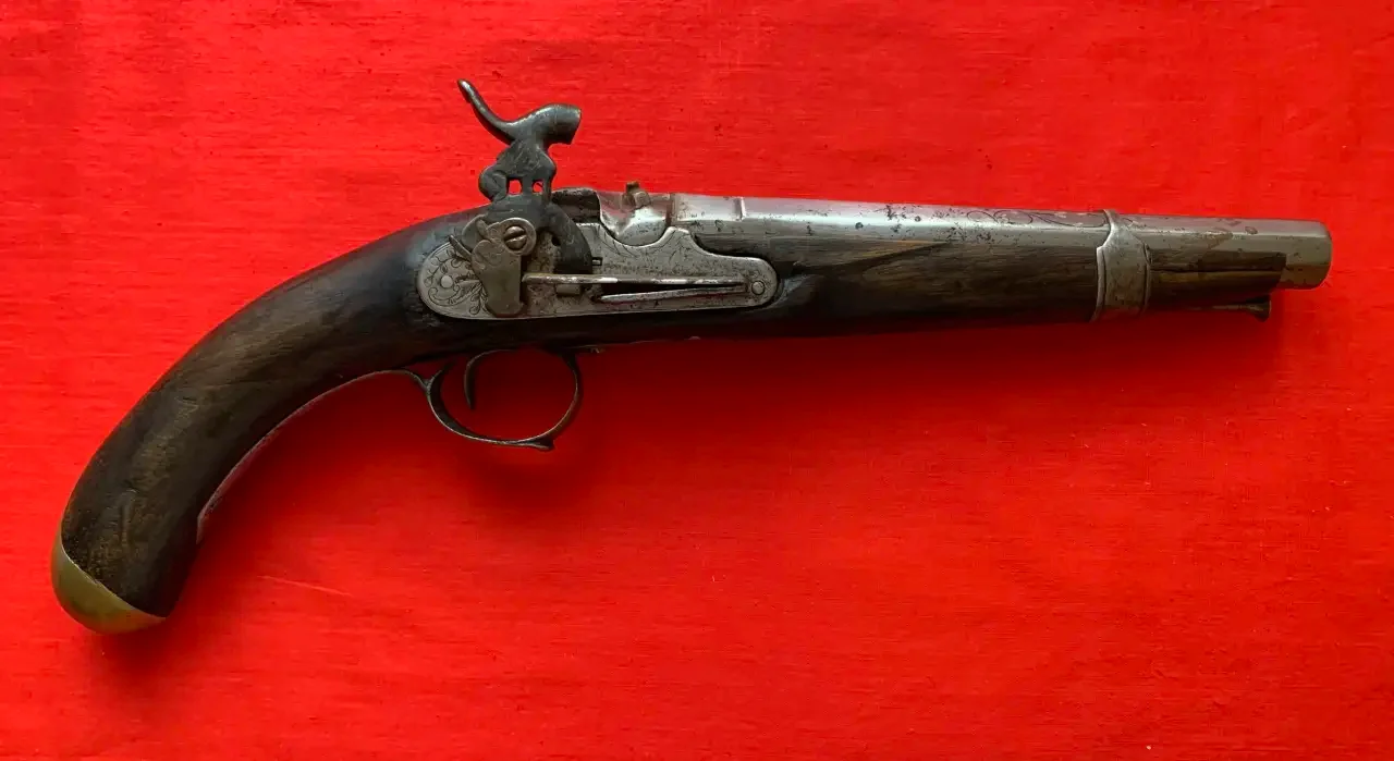 Очень интересный переделочный пистолет