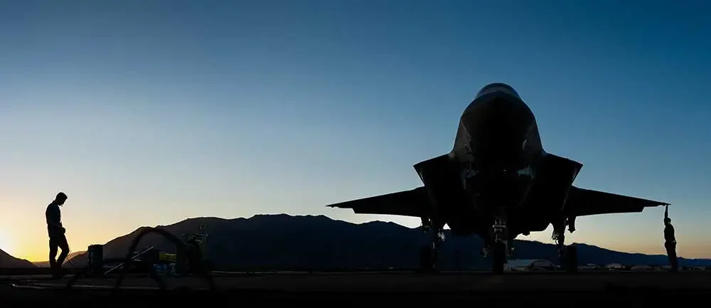 Тактическая ядерная авиабомб а B61-12