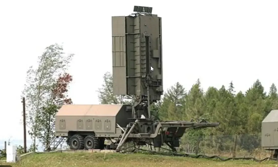 Подвижная трёхкоординатная РЛС дециметрового диапазона СТ-68У