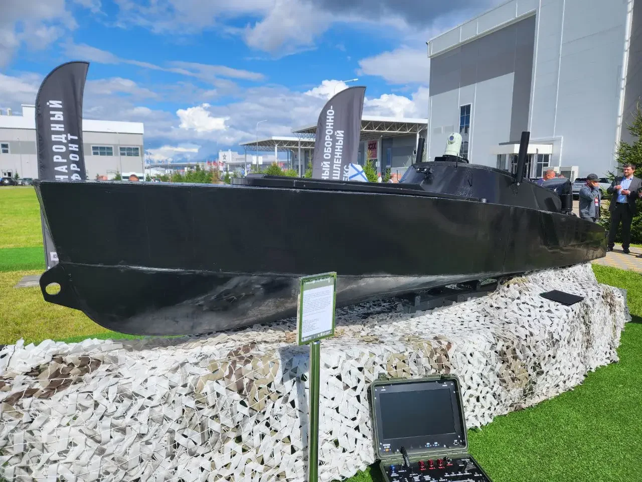 Один из катеров серии «Мурена». Фото Telegram / «Рыбарь»