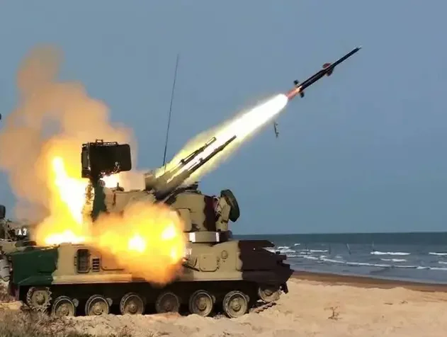 Как Индия защищает свое небо: система ПВО в действии! 🚀