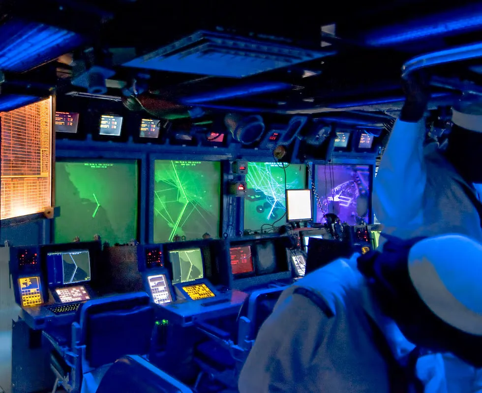 Тайны НЛО: Погружение в загадку *Nimitz* и незабываемый опыт военнослужащих