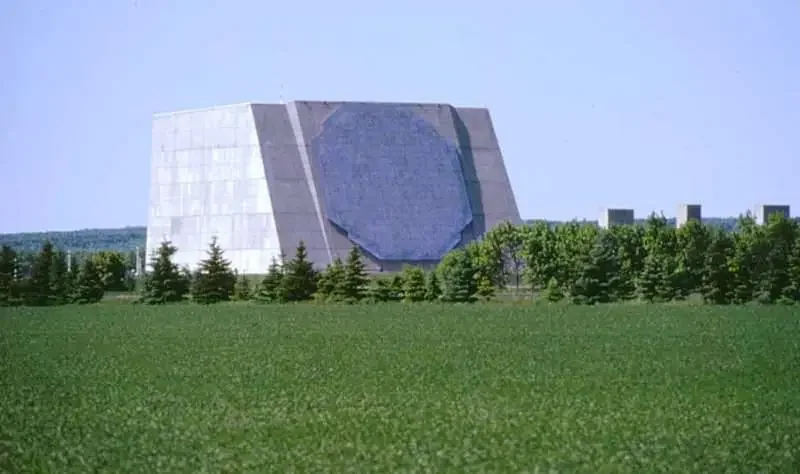 РЛС PAR на авиабазе Кавальер в штате Северная Дакота