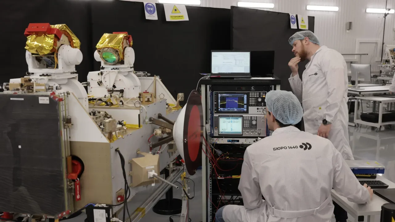 Тестирование лазерных терминалов связи «Рассвета»