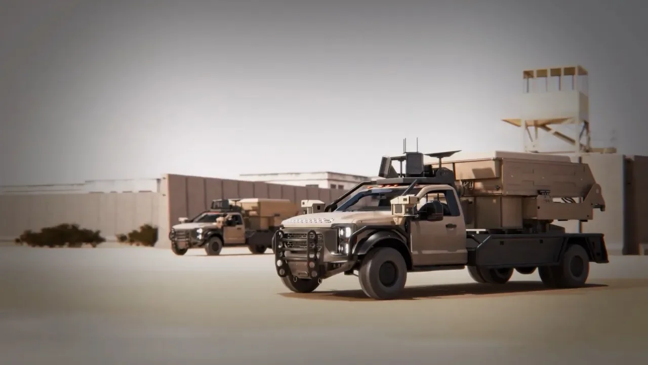 Автономные пикапы с «электромагнитными пушками» в походном положении