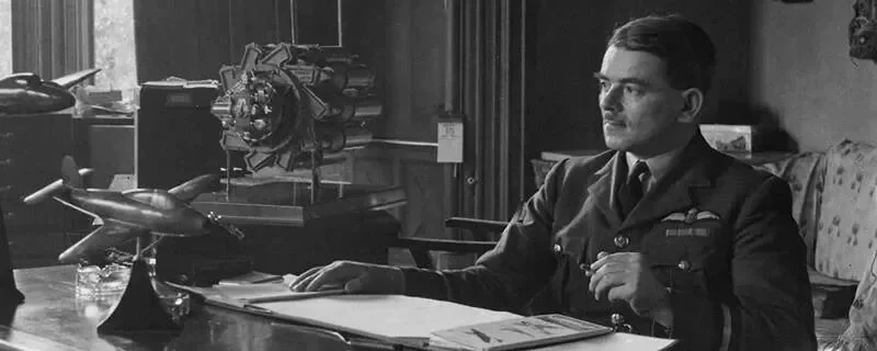 Флайт-капитан Фрэнк Уиттл