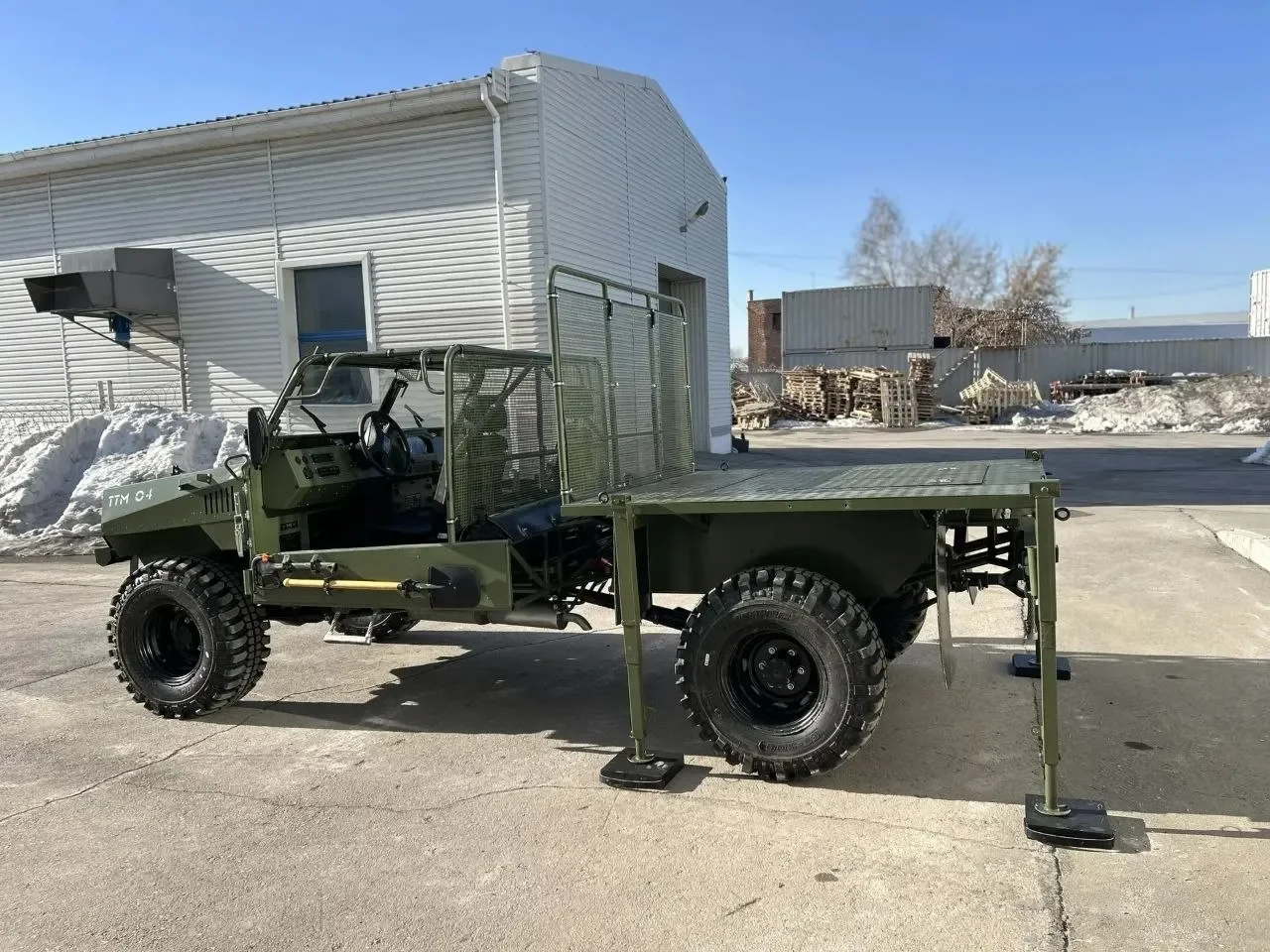 Пластун-ТТМ — «Платформа». Вездеход с оружием