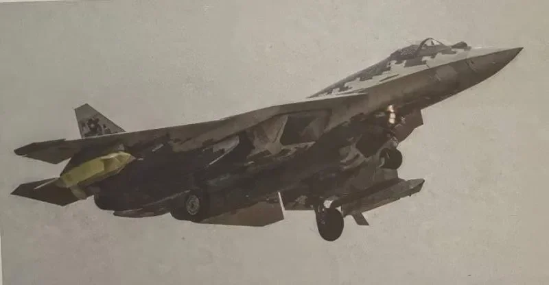 Су-57 с ракетами