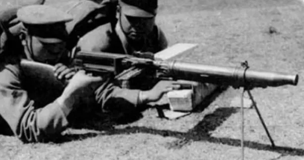 Ручной пулемёт образца 1918 года с радиатором
