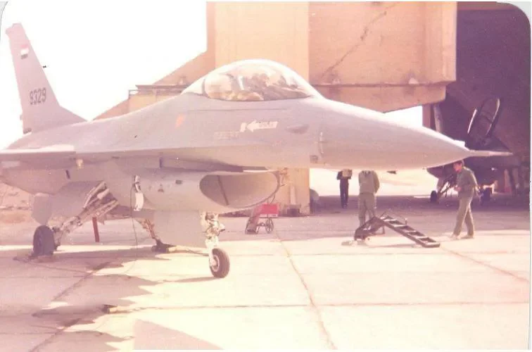 F-16