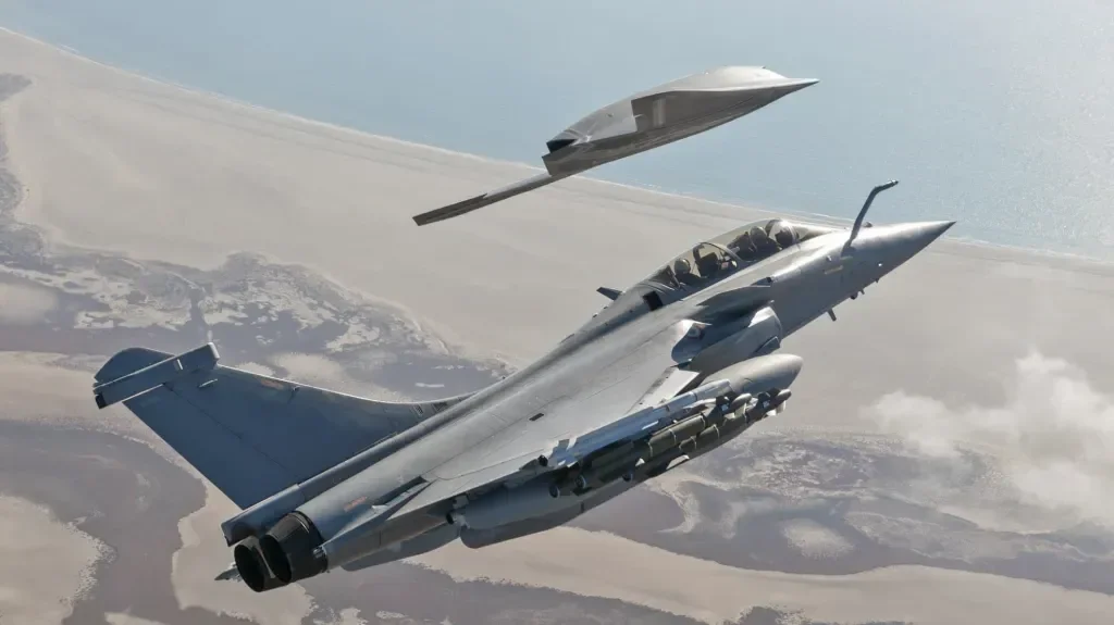 Испытательный полет Rafale с беспилотником nEUROn