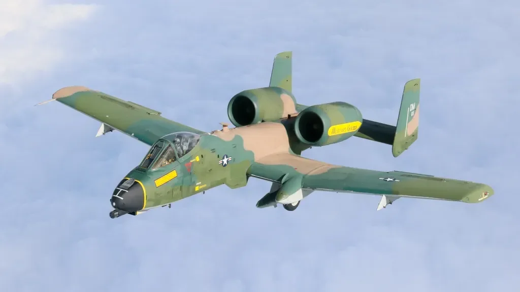 Самолет A-10C Thunderbolt II, входящий в состав демонстрационной группы с авиабазы Дэвис-Монтан