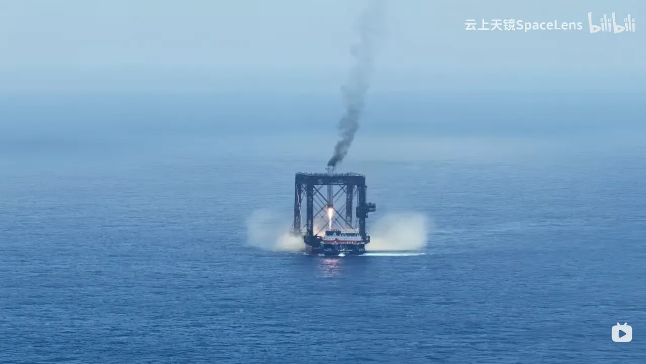 Успешная сетевая посадка первой ступени «Чанчжэн-10Б»