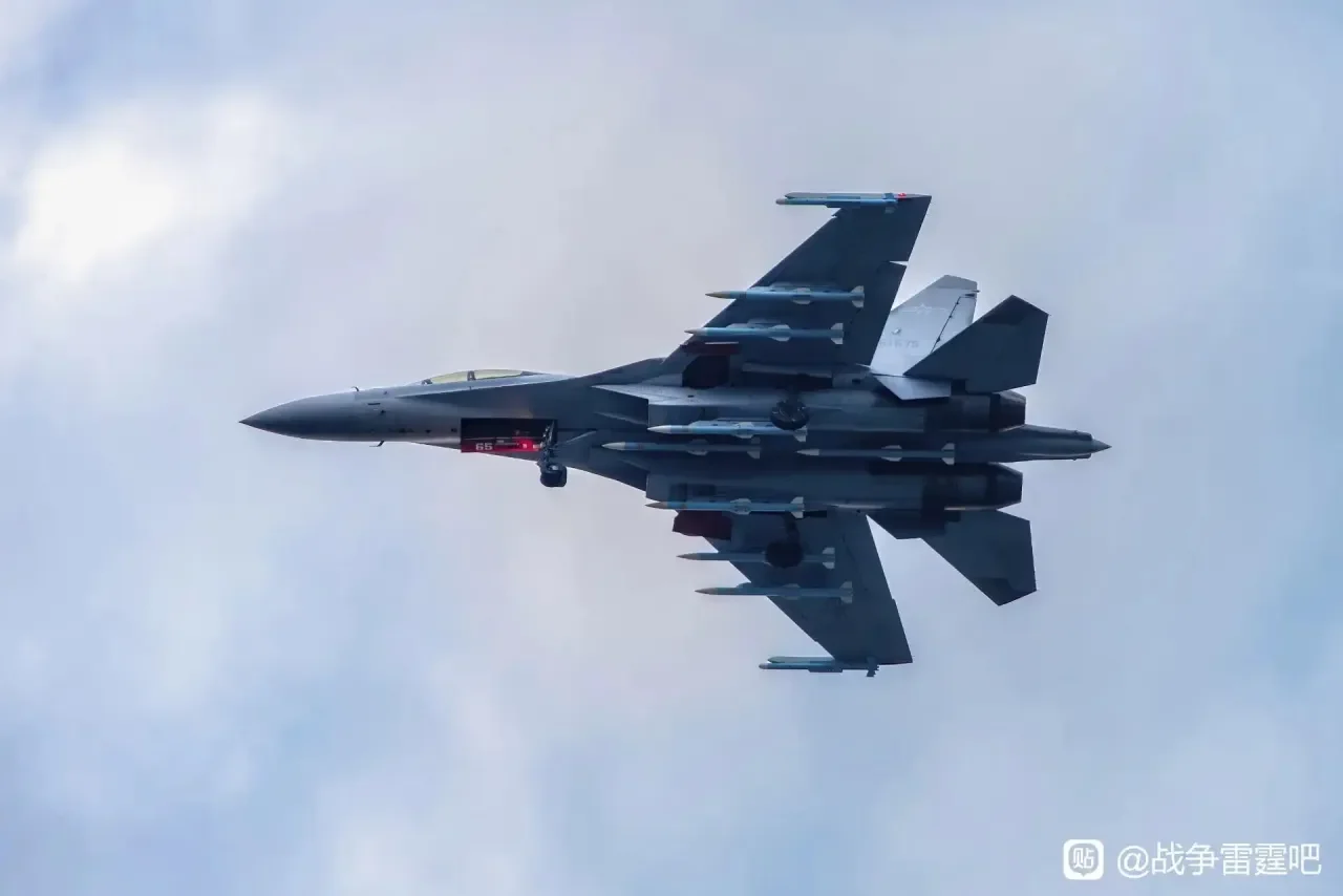 Конфигурация ракет J-16