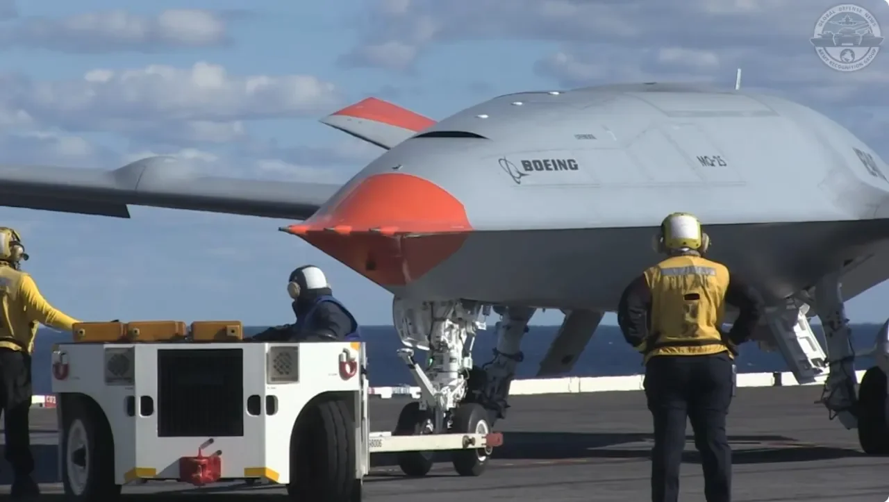 Беспилотный самолёт-заправщик MQ-25