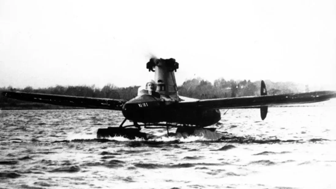 Аппарат RFS-1 на воде