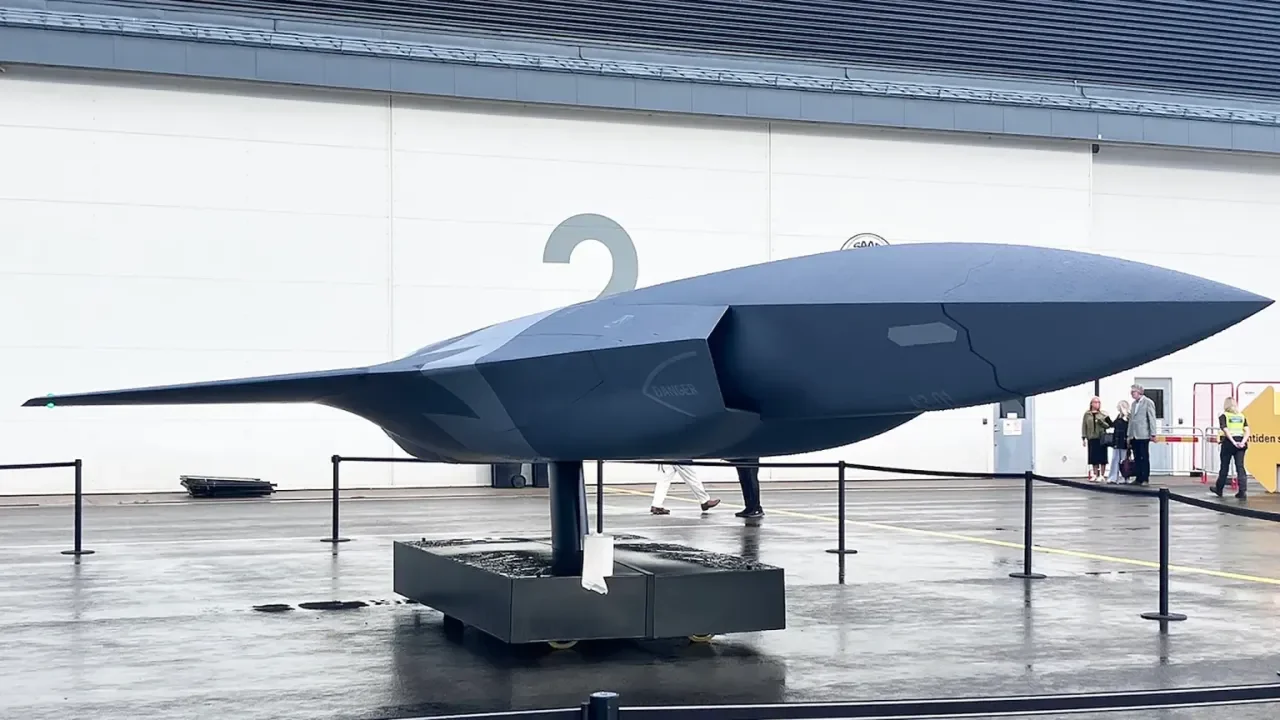 Концепция бес пилотного истребителя Saab A3-001