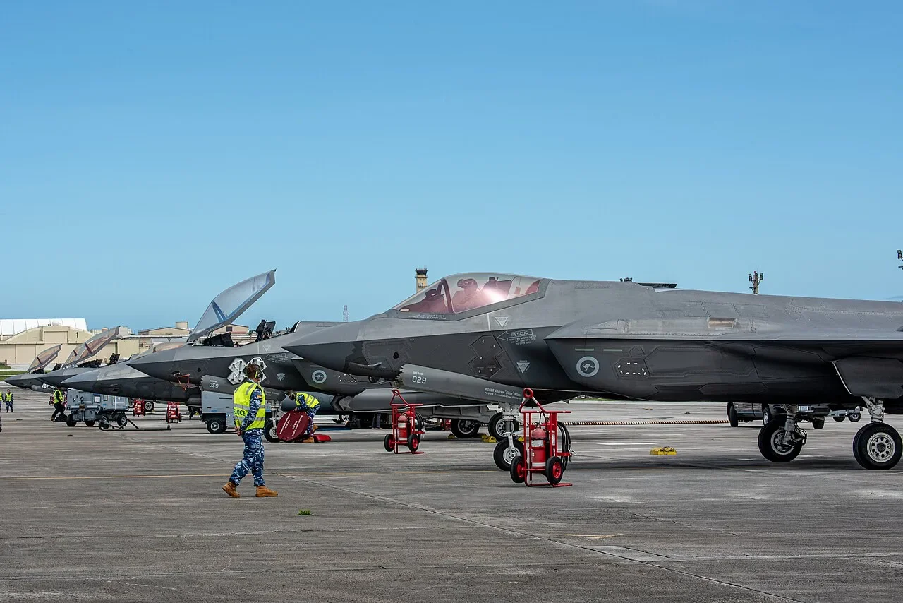 Потерянные детали F-35: риск утечки технологий